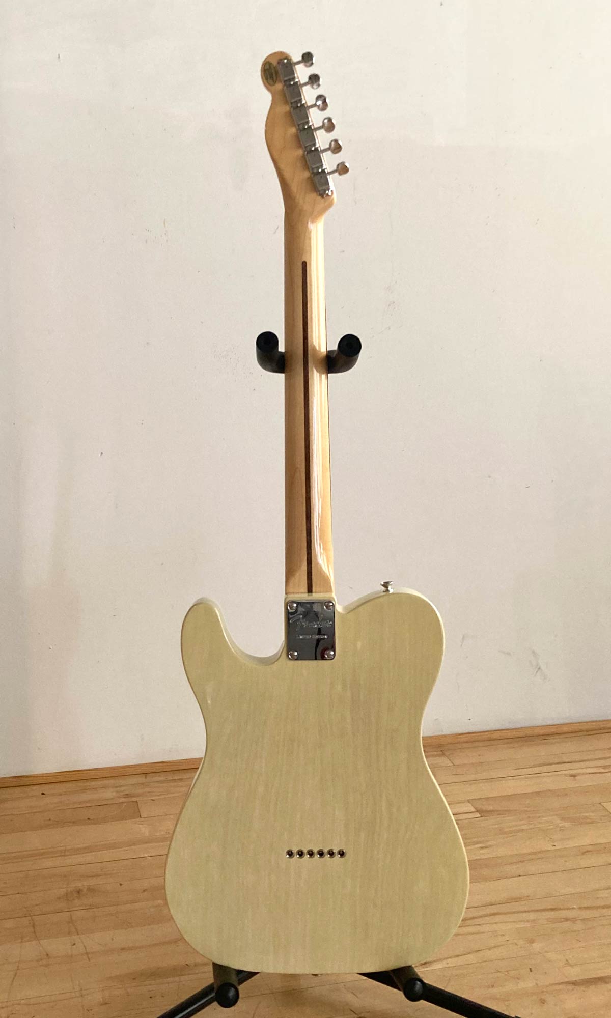 Fender "10 for '15" Limited Edition American Vintage '52 Telecaster Korina 2015