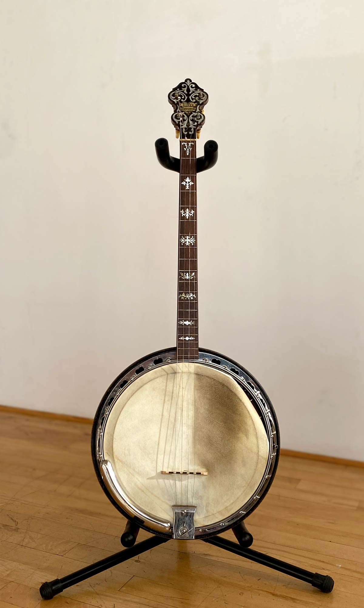 Instruments – Matt Umanov Guitars